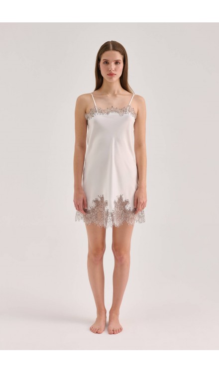 Lace Detailed Straight Neck Mini Dress